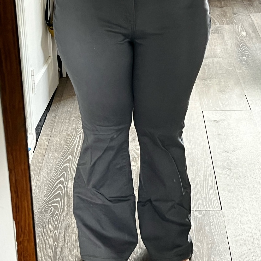 Wide fit jeans